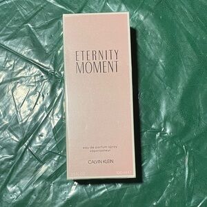 NIB Calvin Klein Eternity Moment Eau de Parfum in Pink Box